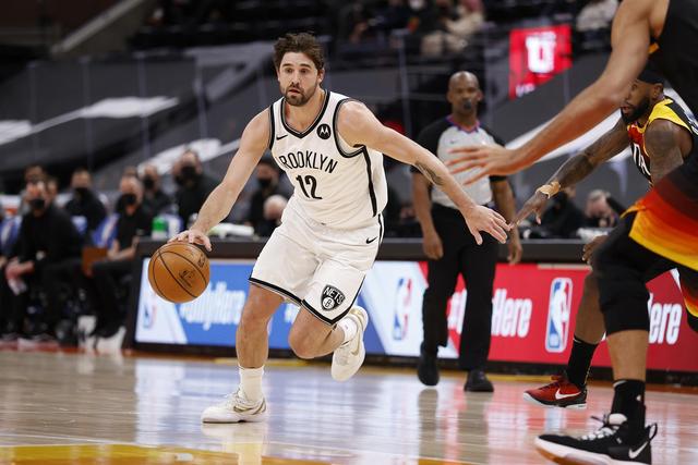 胡金秋14+11朱俊龙21分 广厦胜山西总比分1-0